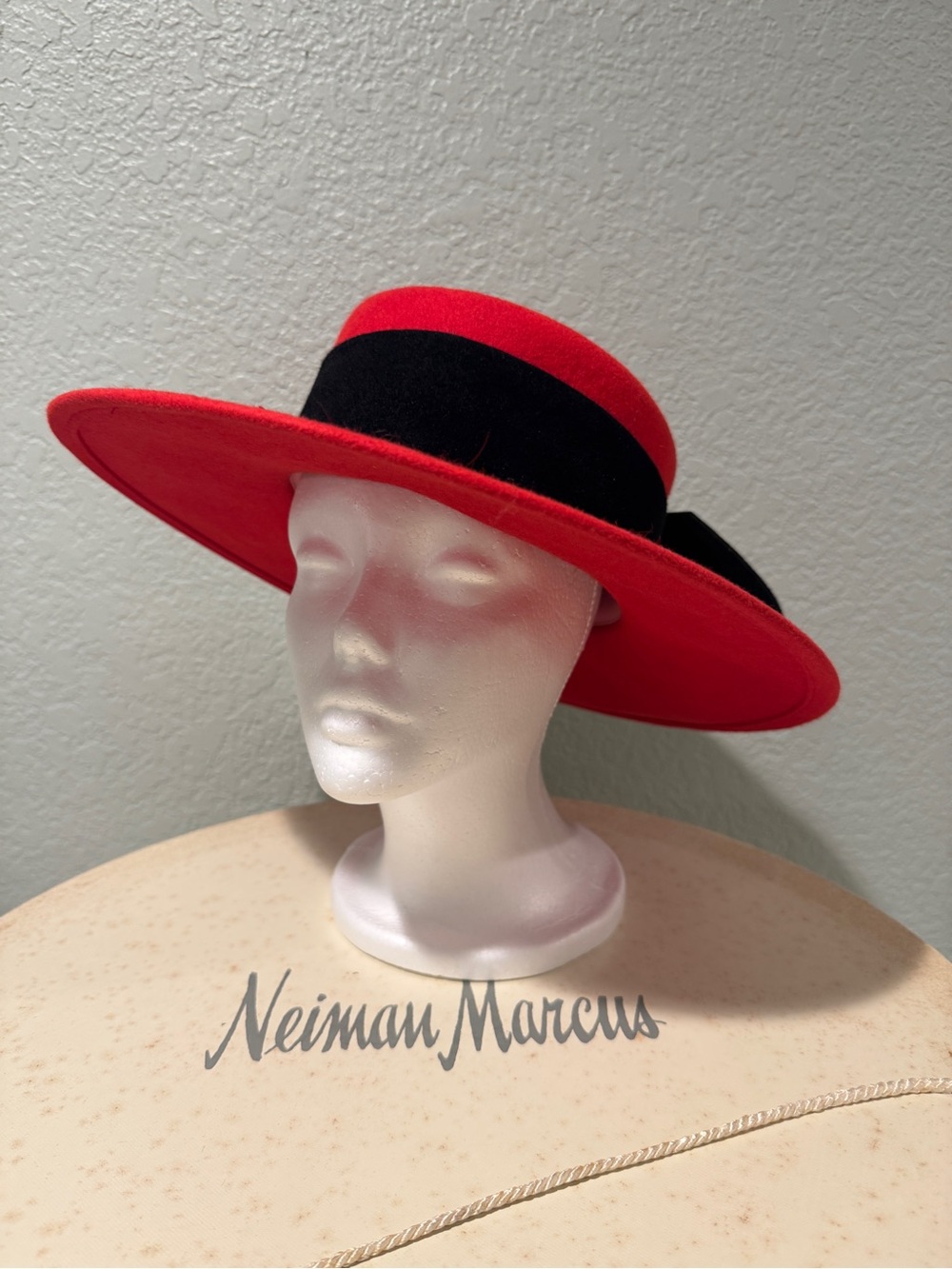 Vintage Frank Olive Red Black Wide Brim Wool Hat Neiman Marcus